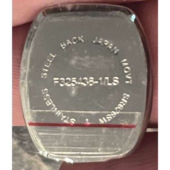 Diamond Quartz Analog Watch Silver Dial Red Leather Band...NEW BATTERY - Picture 3 of 4